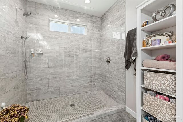 673 Schultz Drive, Bellingham, WA 98226