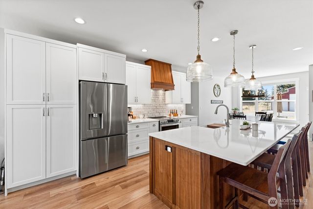 673 Schultz Drive, Bellingham, WA 98226