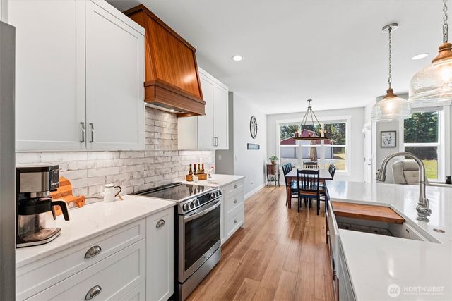 673 Schultz Drive, Bellingham, WA 98226