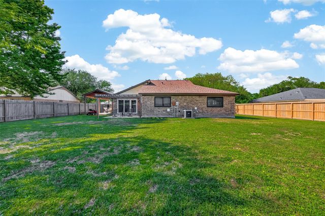 12306 River Bend Drive, Mont Belvieu, TX 77523