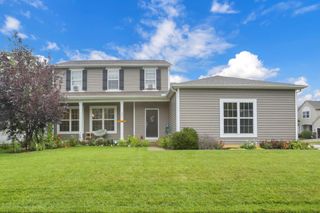 393 Shawnee Loop S, Pataskala, OH 43062
