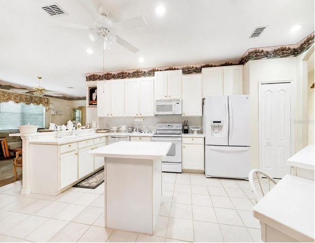 10924 RAIN HOLLOW COURT, New Port Richey, FL 34655