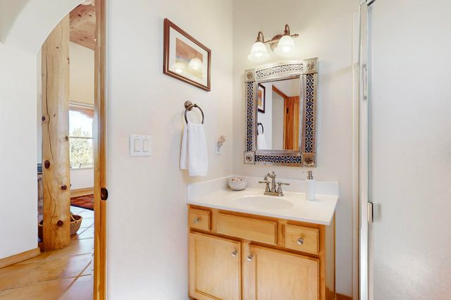 1150 Jumano Trail, Mountainair, NM 87036