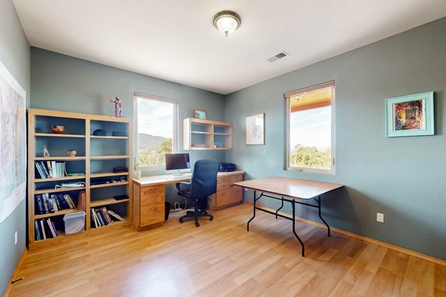 1150 Jumano Trail, Mountainair, NM 87036