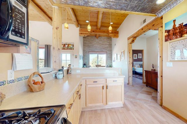 1150 Jumano Trail, Mountainair, NM 87036