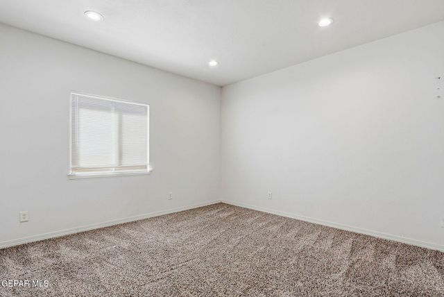 12444 SOMBRA GRANDE Drive, El Paso, TX 79938