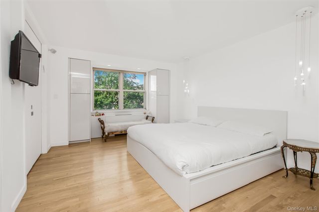 3777 Independence Avenue 7H, Bronx, NY 10463
