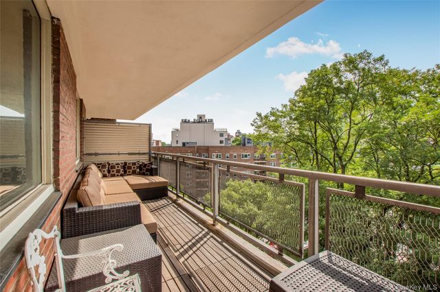 3777 Independence Avenue 7H, Bronx, NY 10463