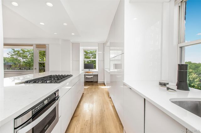 3777 Independence Avenue 7H, Bronx, NY 10463