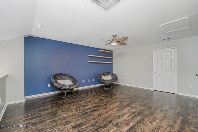 12 Oxford Court, Englishtown, NJ 07726