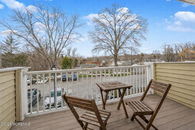 12 Oxford Court, Englishtown, NJ 07726