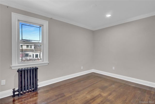 154 California Avenue, Freeport, NY 11520