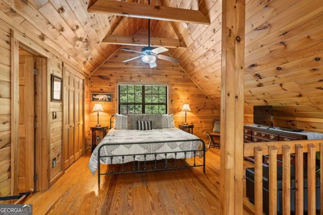 294 Oakwood Trail, Mineral Bluff, GA 30559
