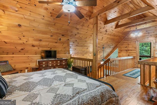294 Oakwood Trail, Mineral Bluff, GA 30559