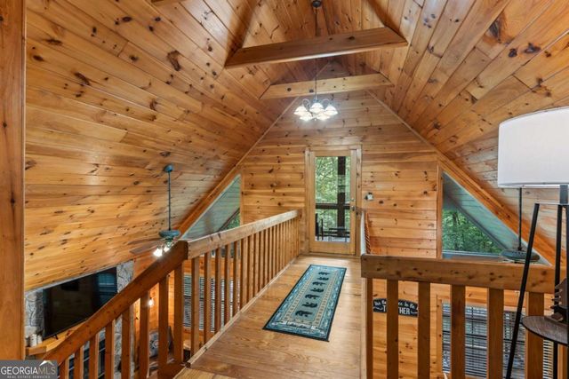 294 Oakwood Trail, Mineral Bluff, GA 30559