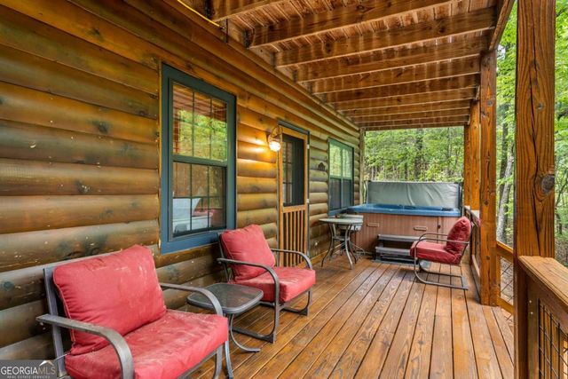 294 Oakwood Trail, Mineral Bluff, GA 30559