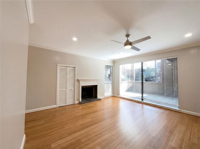 278 Litchfield Lane, Houston, TX 77024