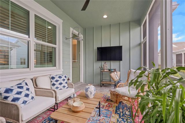 7222 Saona CT, Naples, FL 34113