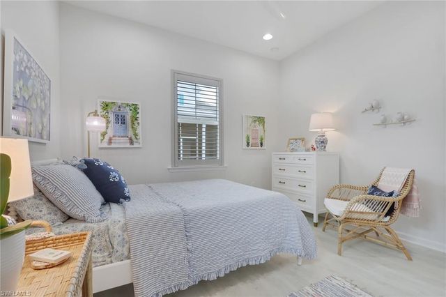 7222 Saona CT, Naples, FL 34113