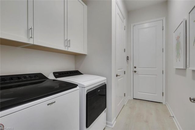 7222 Saona CT, Naples, FL 34113