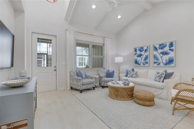 7222 Saona CT, Naples, FL 34113