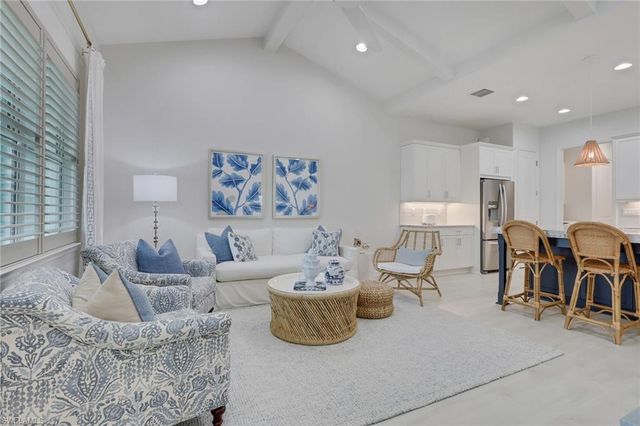 7222 Saona CT, Naples, FL 34113