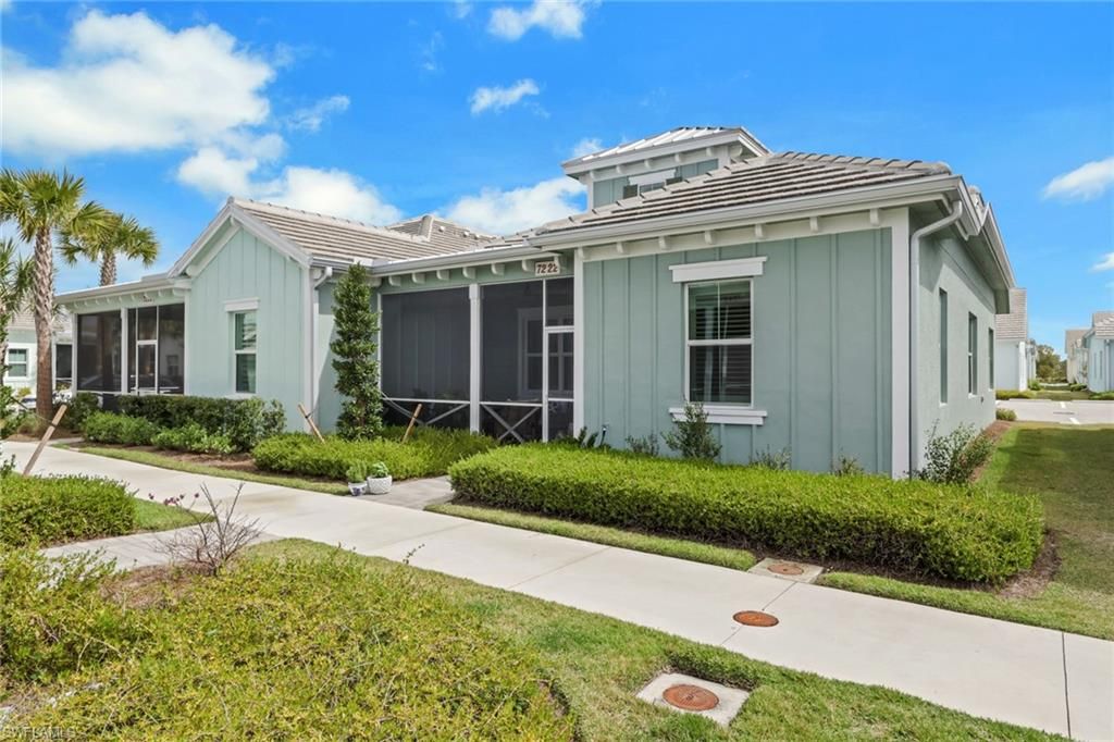 7222 Saona CT, Naples, FL 34113