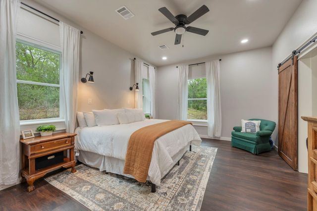 3915 County Road 447, Anderson, TX 77830