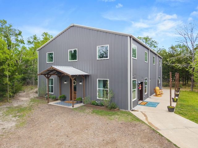 3915 County Road 447, Anderson, TX 77830