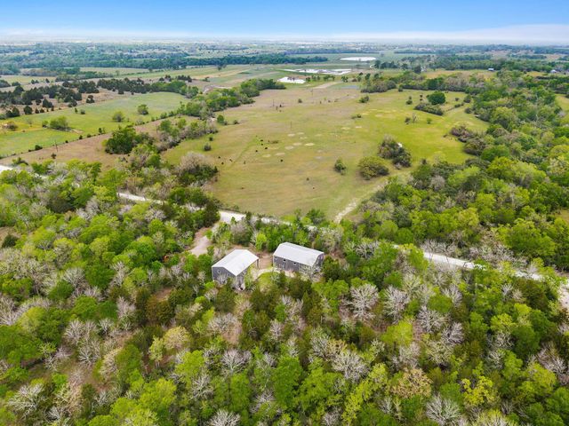 3915 County Road 447, Anderson, TX 77830