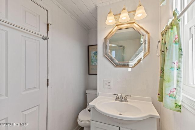 202 Glenn Street, Atlantic Beach, NC 28512