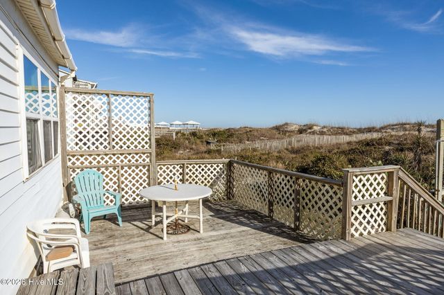 202 Glenn Street, Atlantic Beach, NC 28512