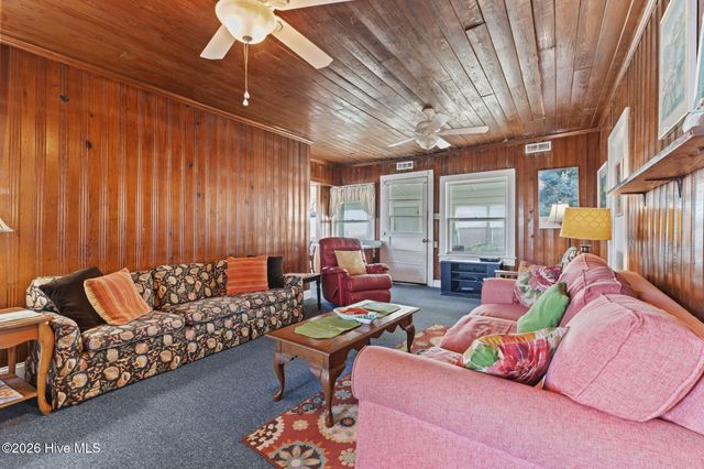 202 Glenn Street, Atlantic Beach, NC 28512