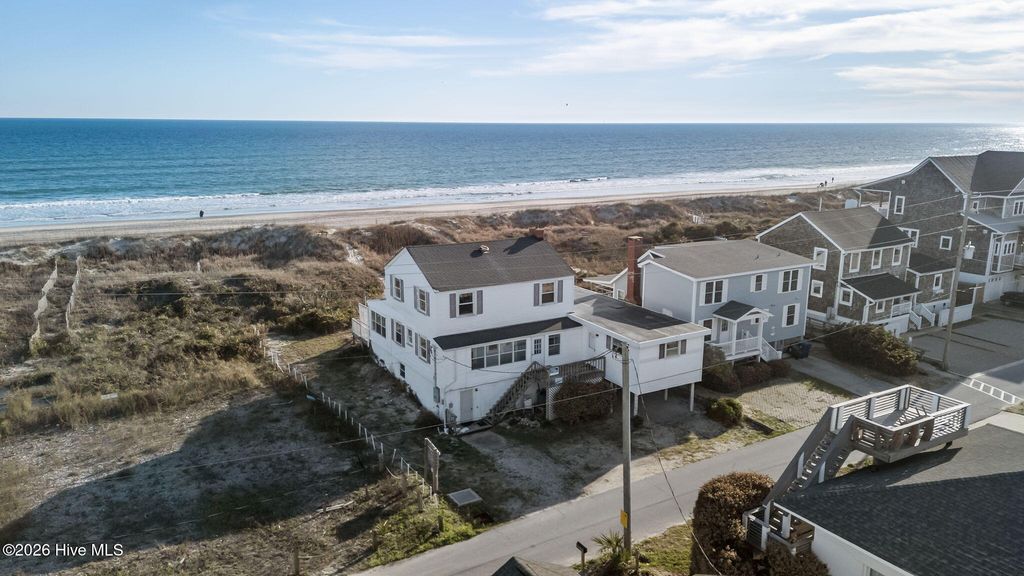 202 Glenn Street, Atlantic Beach, NC 28512