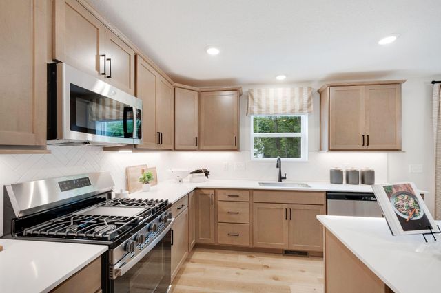 11618 16th Circle NE, Saint Michael, MN 55376