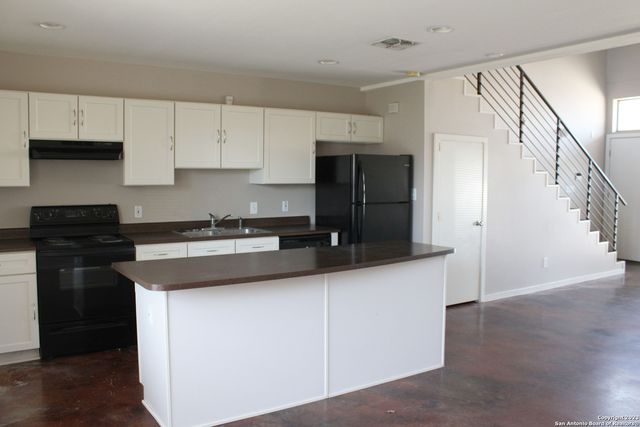 116 Nova Mae Dr Apt 3, San Antonio, TX 78216