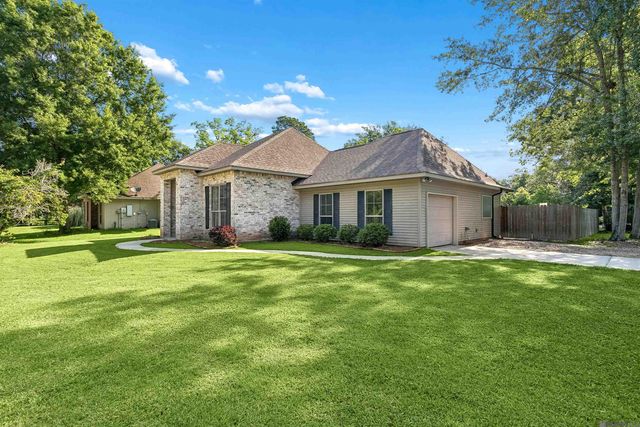 905 S Holly, Hammond, LA 70403