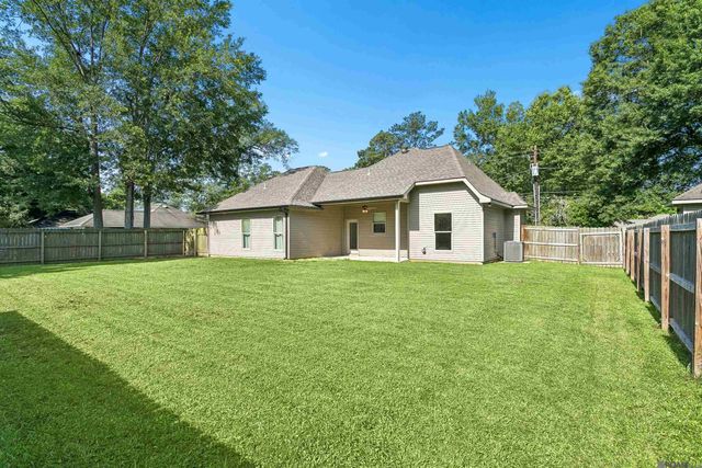 905 S Holly, Hammond, LA 70403