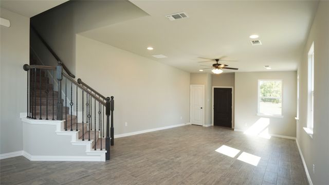 712 Prairie Creek Drive, Princeton, TX 75407