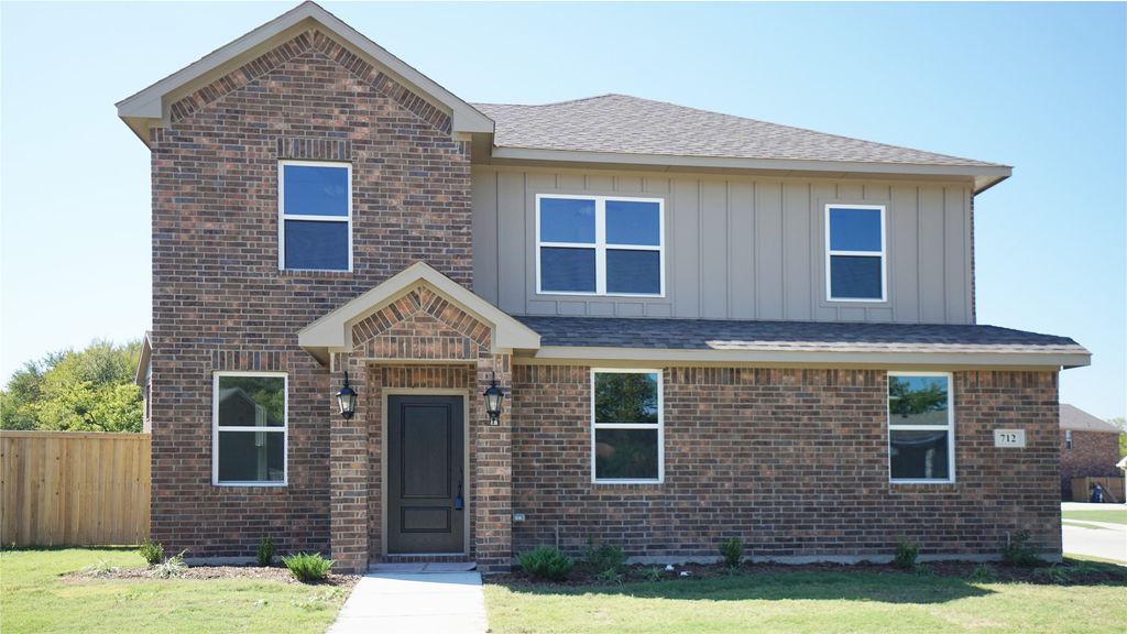 712 Prairie Creek Drive, Princeton, TX 75407