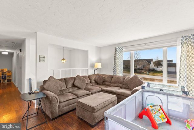 124 WHEATLAND DR, Gettysburg, PA 17325