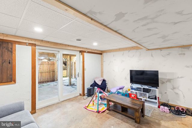 124 WHEATLAND DR, Gettysburg, PA 17325