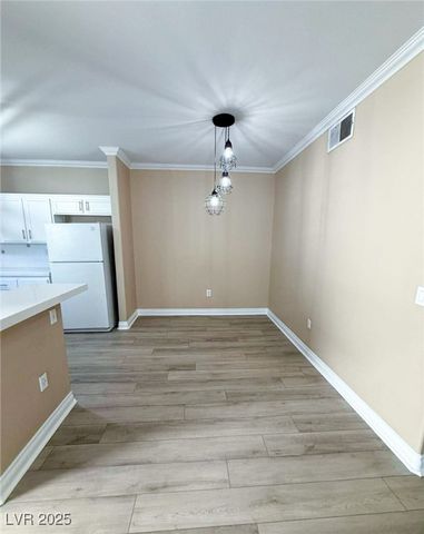 1300 South Arlington Street 202, Las Vegas, NV 89104