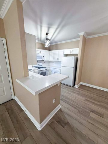 1300 South Arlington Street 202, Las Vegas, NV 89104