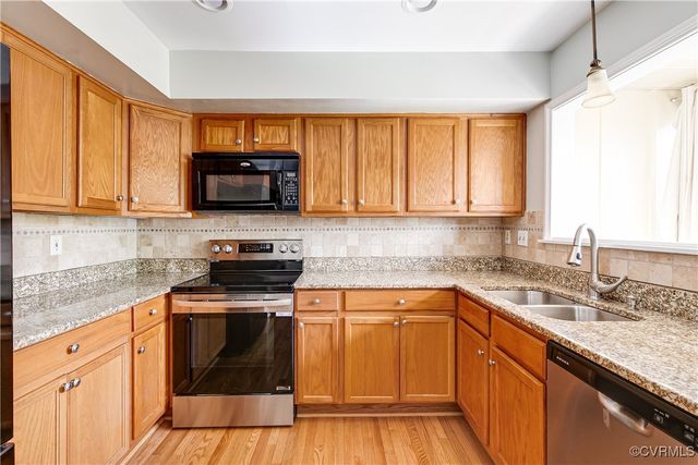 313 Southern Ct, Henrico, VA 23075