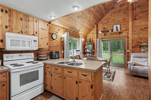 259 Hatchery Road, Farwell, MI 48622