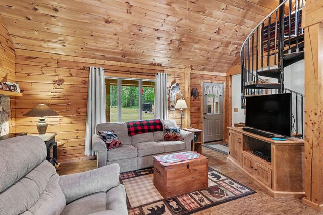 259 Hatchery Road, Farwell, MI 48622