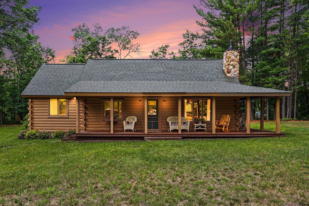 259 Hatchery Road, Farwell, MI 48622
