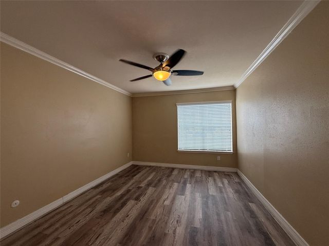 2250 Bering Drive 39, Houston, TX 77057