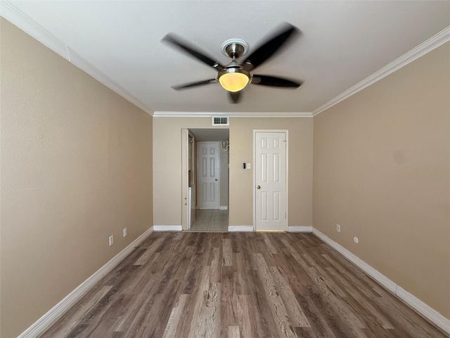 2250 Bering Drive 39, Houston, TX 77057